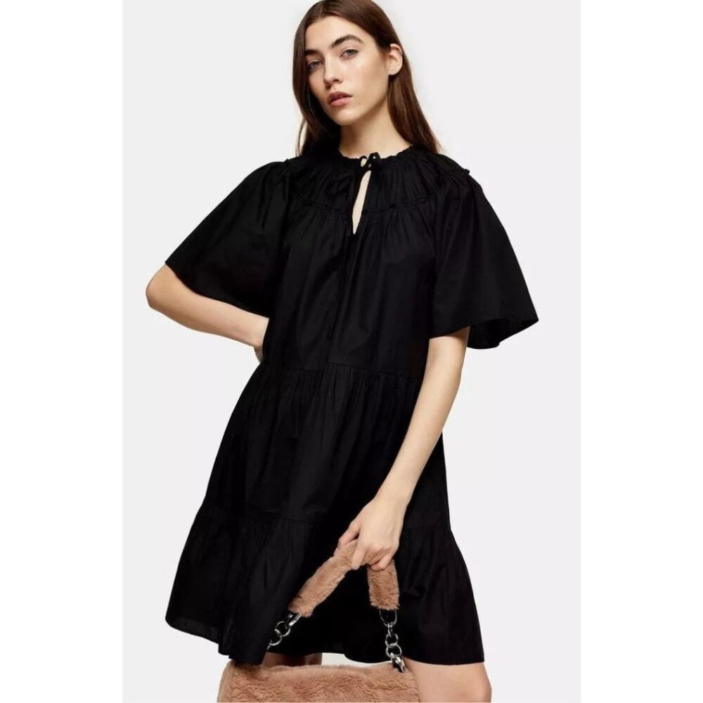 TOPSHOP Black Front Tie Above the Knee Dress